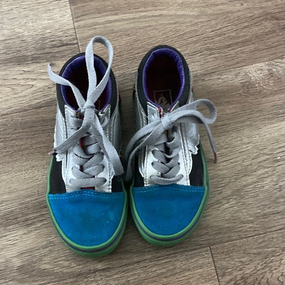 Vans Marvel Avengers Sneakers Sz 10.5 - Picture 4 of 9